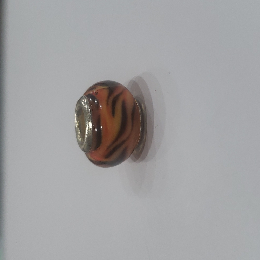 Murano Beads fit into Pandora bracelets